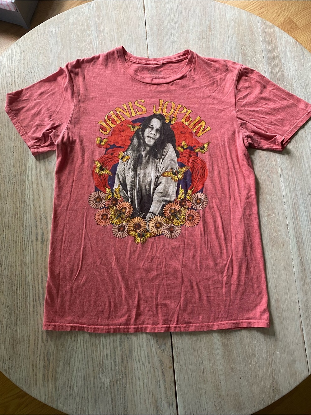 Janis Joplin Coral Graphic Short Sleeve Tee - Women's